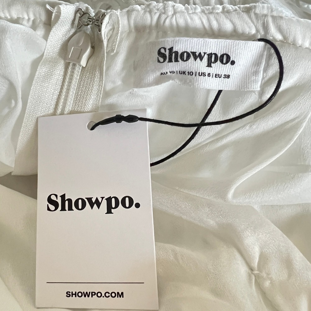 Showpo Anieshaya Dress 6 White Lace Eyelet Puff Sleeve Cutout Back Midi Boho NEW - Picture 4 of 11